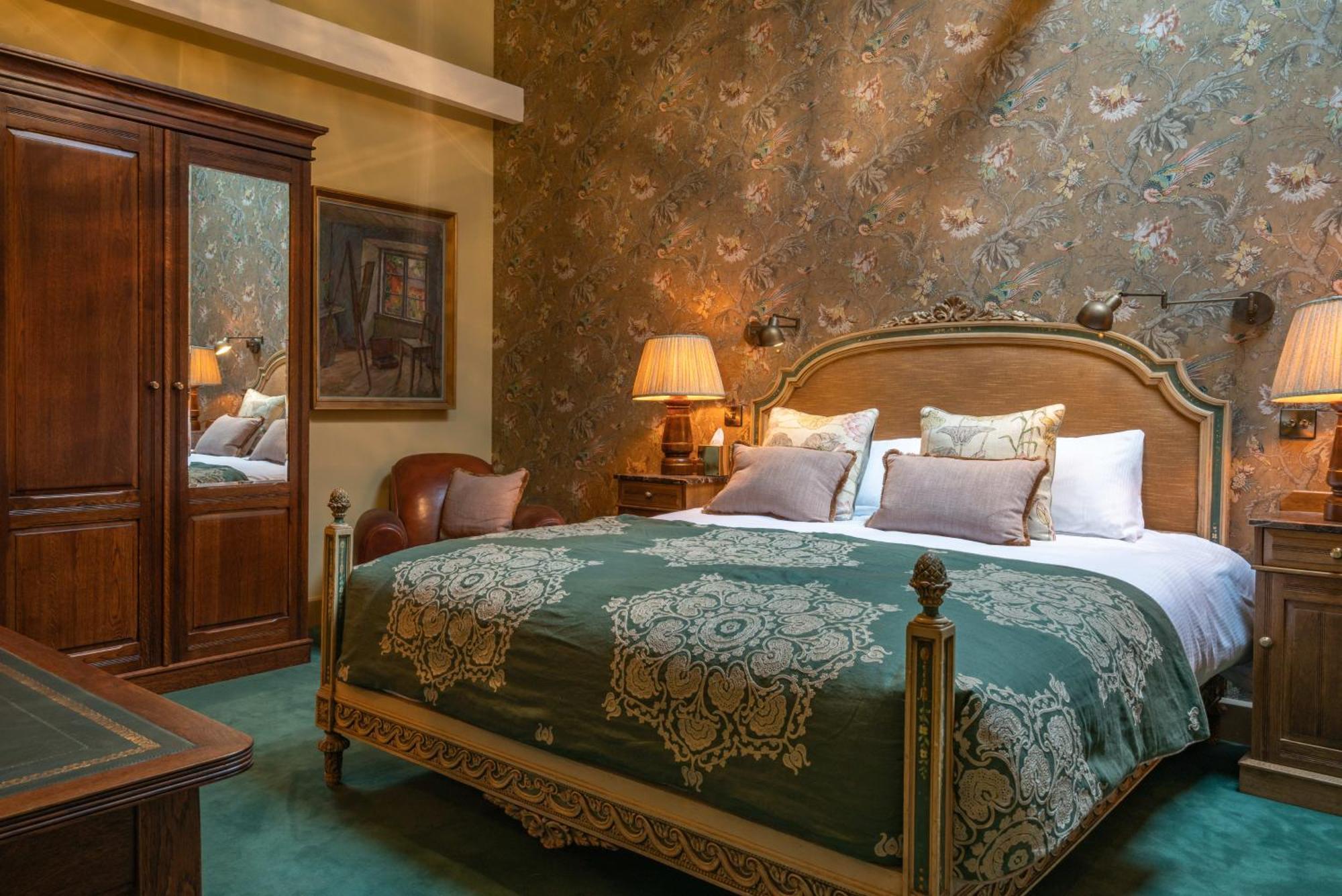 Albero Bedrooms เบดฟอร์ด ภายนอก รูปภาพ